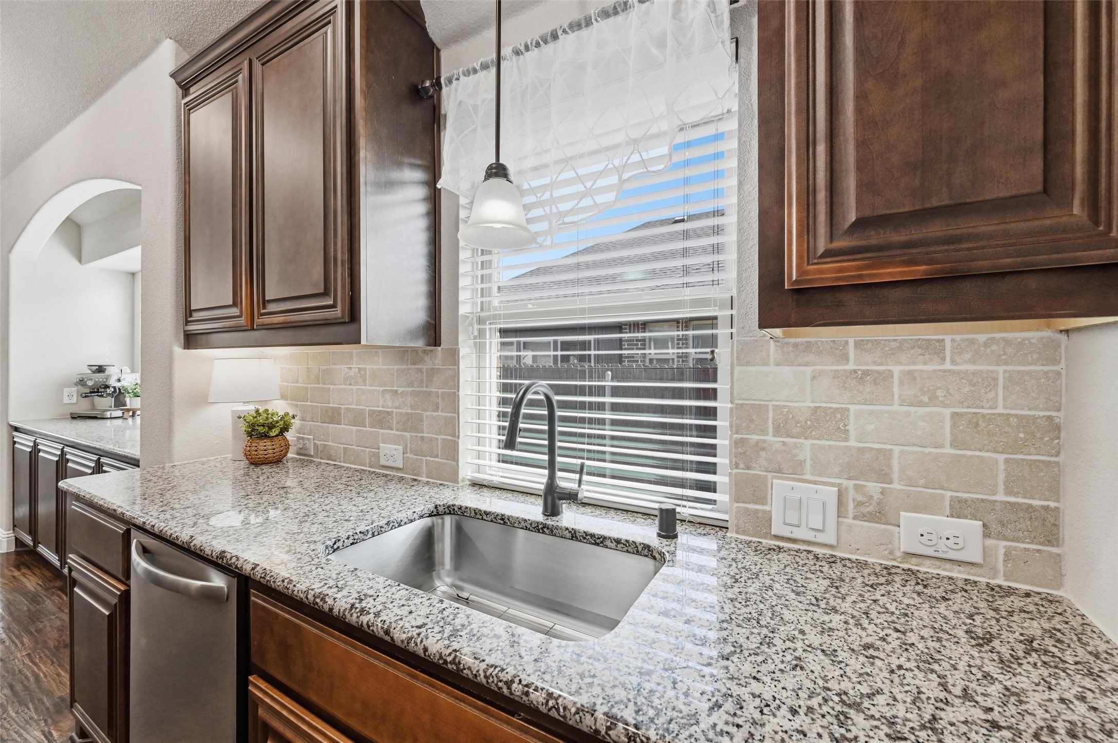 8805 Cassidy Lane Aubrey TX 76227