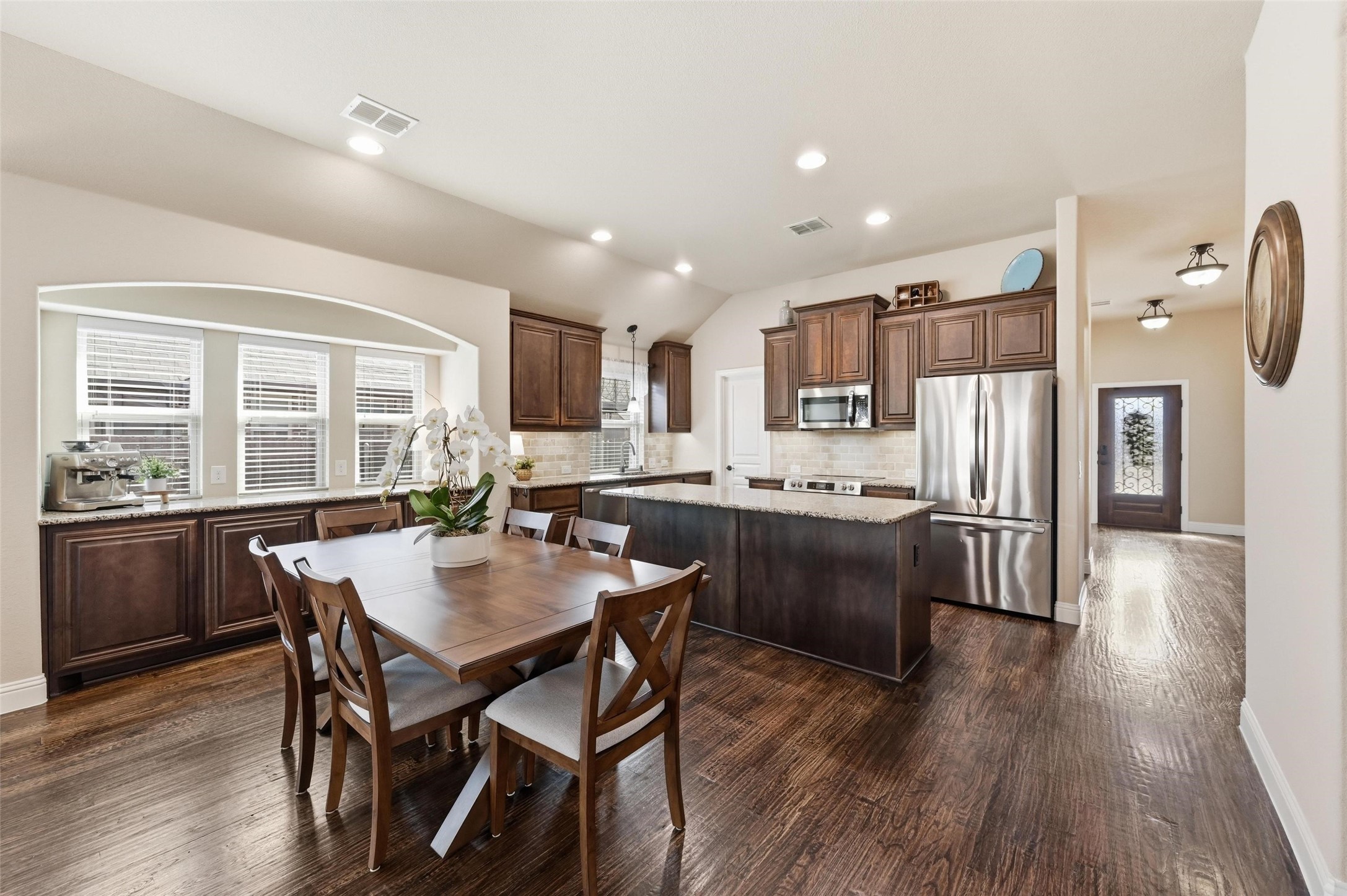 8805 Cassidy Lane Aubrey TX 76227