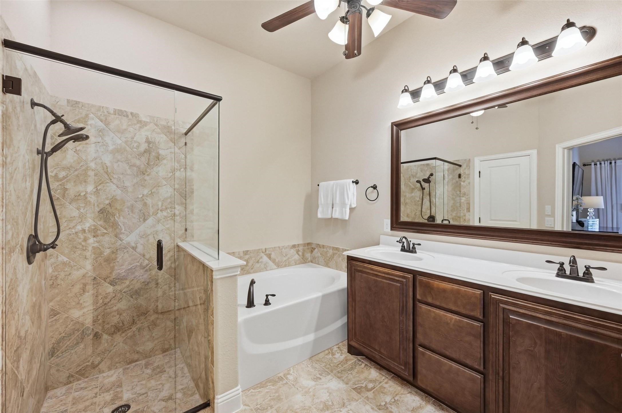8805 Cassidy Lane Aubrey TX 76227