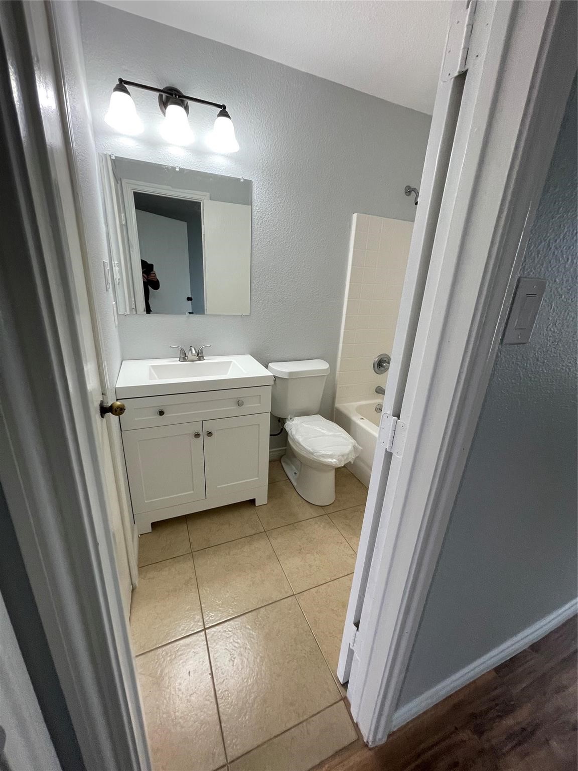 1208 E Magnolia Avenue Fort Worth TX 76104
