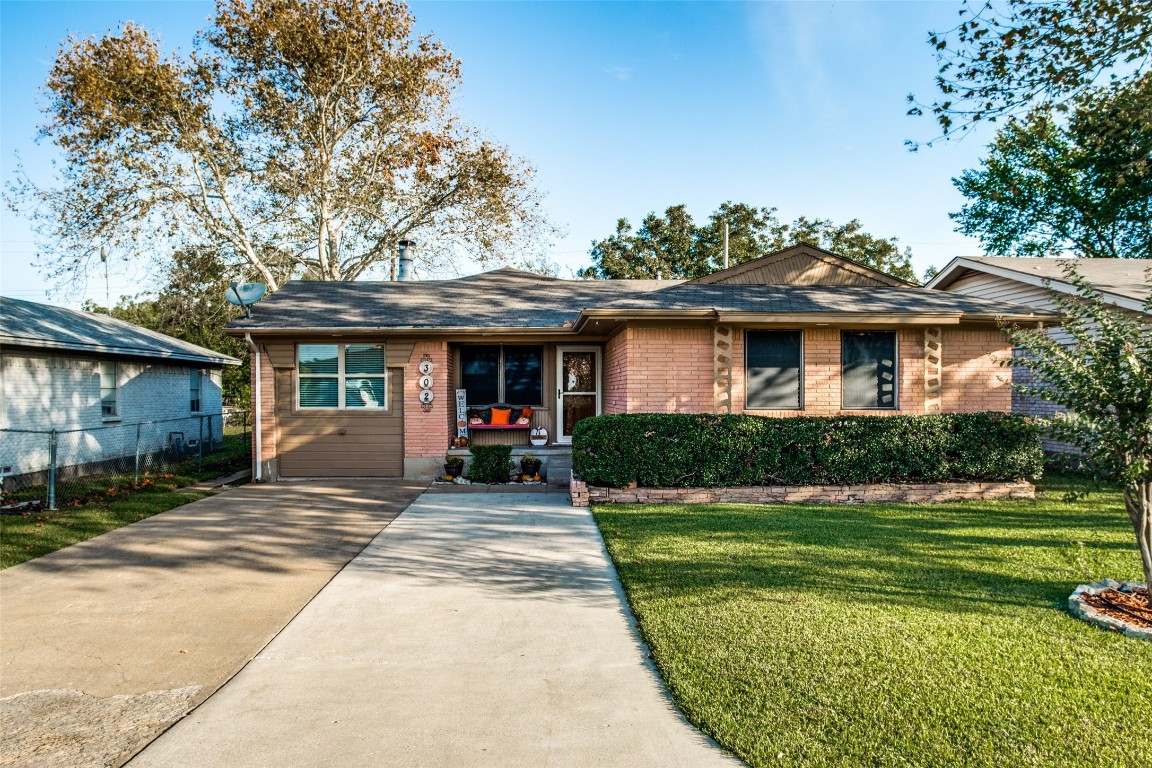 302 E Hazelwood Street Princeton TX 75407