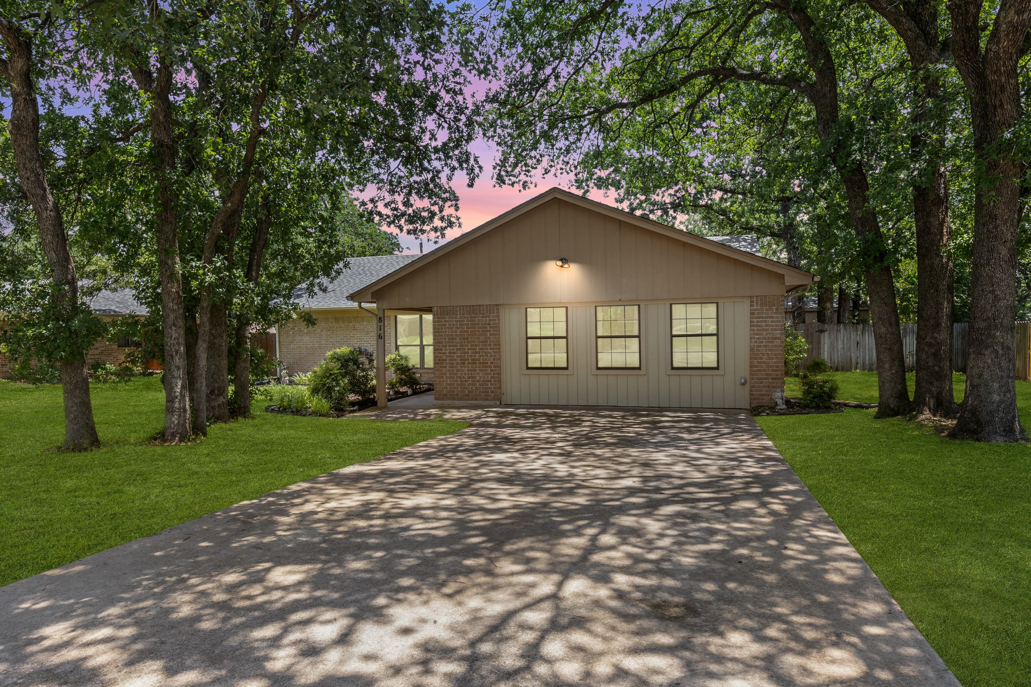 816 Lake Crest Parkway Azle TX 76020