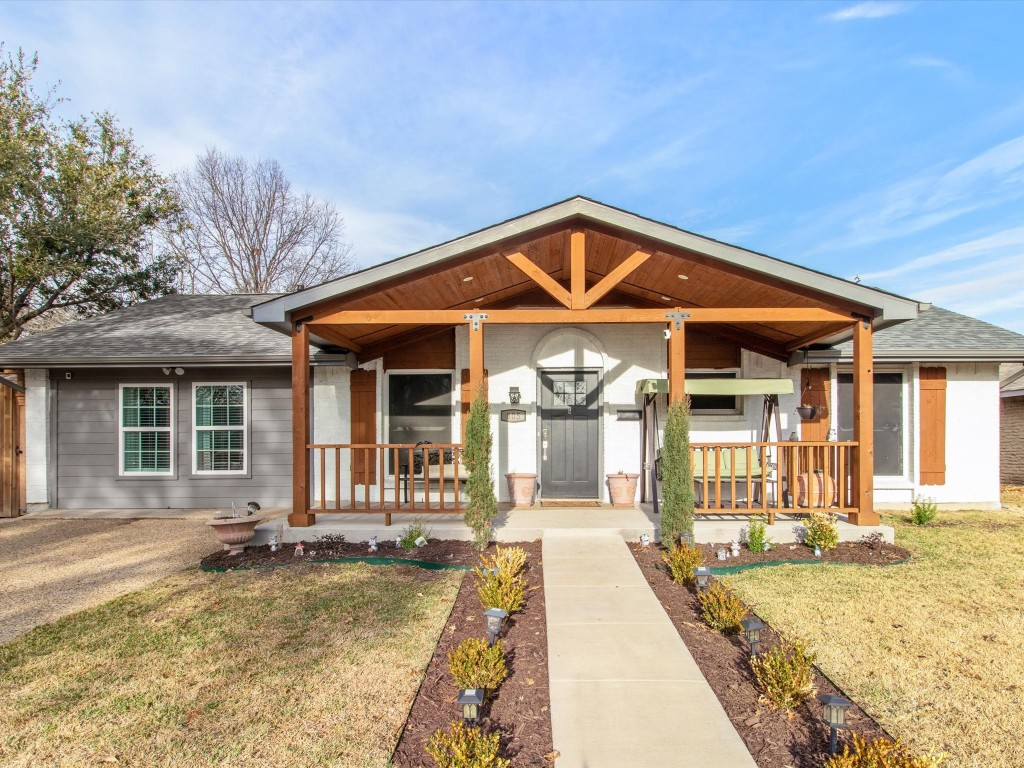 805 Greenbriar Drive Garland TX 75043