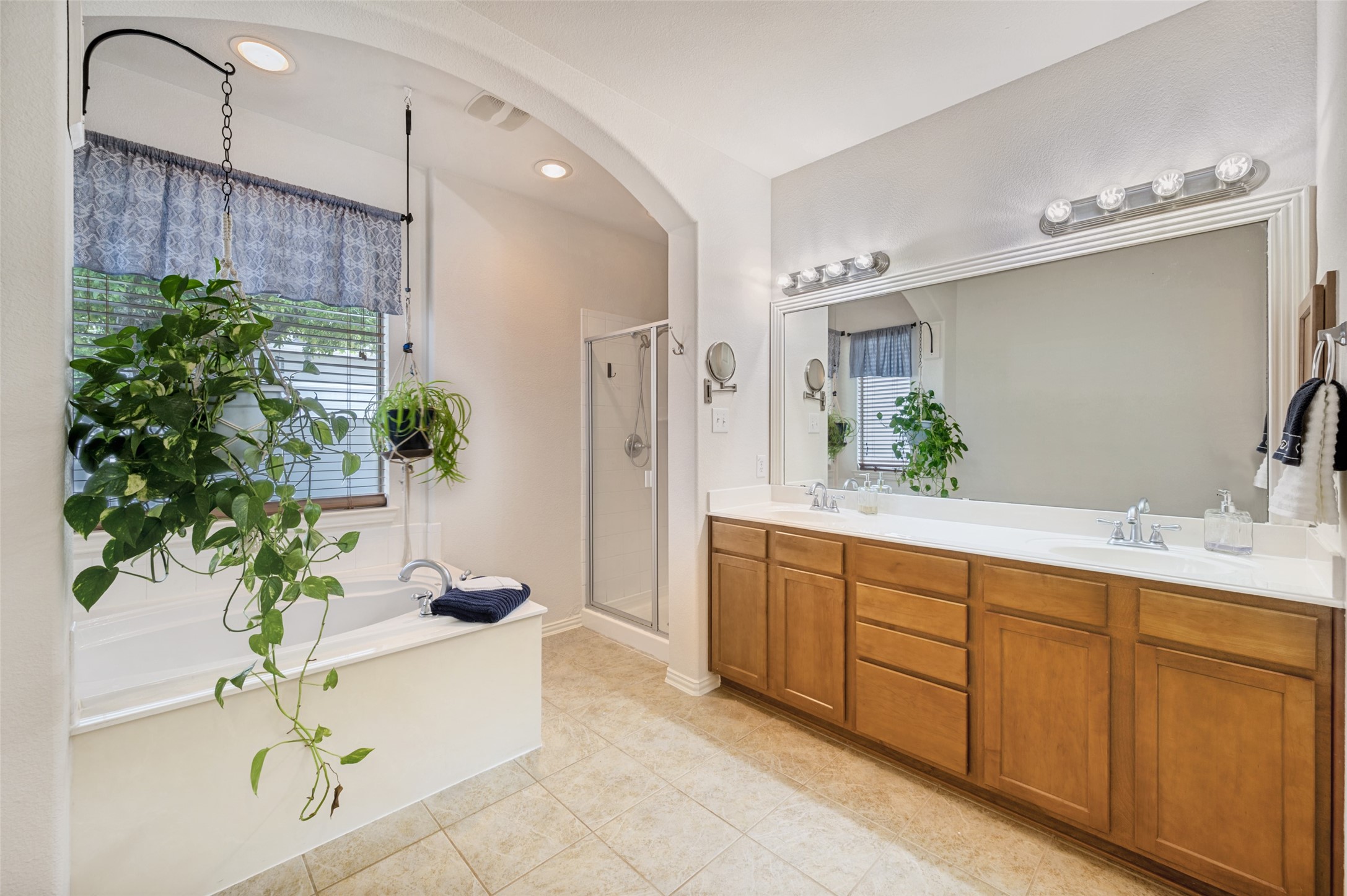 1304 Stone Mountain Parkway Savannah TX 76227