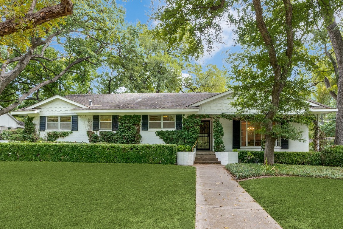 10428 Creekmere Drive Dallas TX 75218