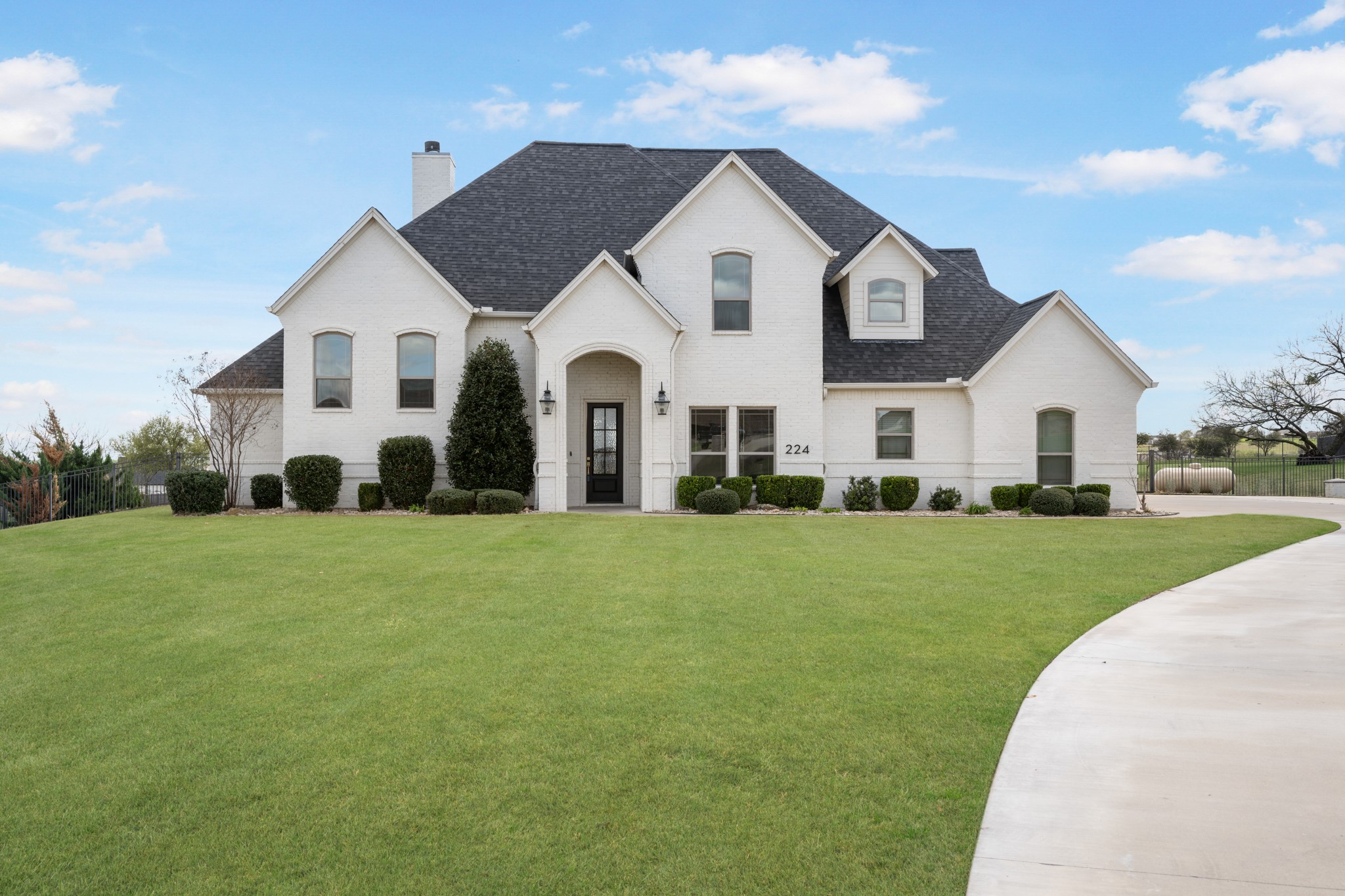 224 Bearclaw Circle Aledo TX 76008