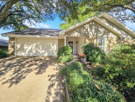 903 Bucknell Drive Arlington TX 76012