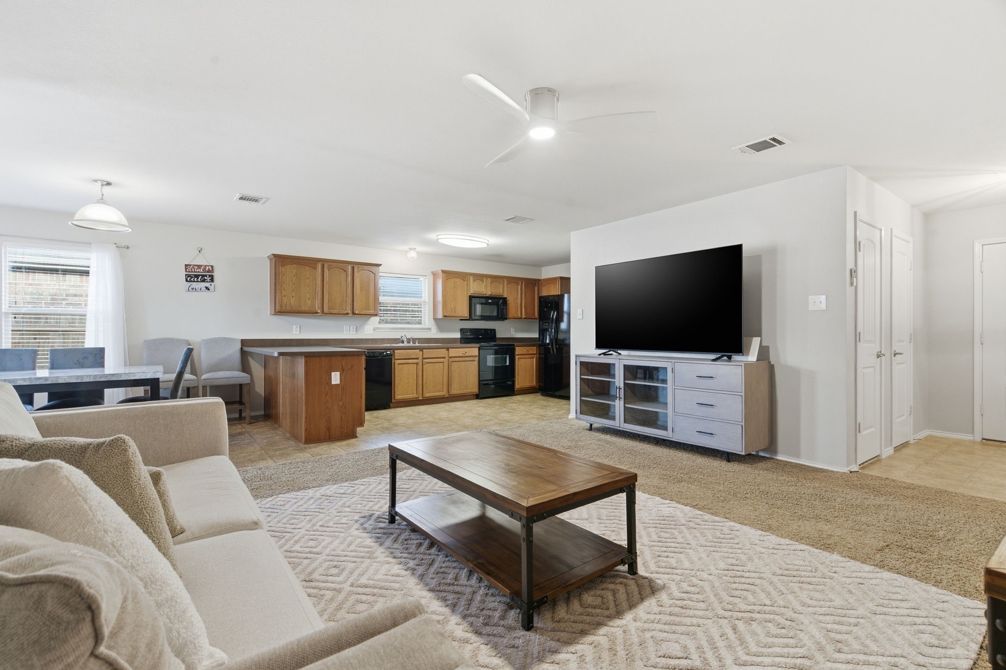2011 Pine Knot Drive Heartland TX 75126