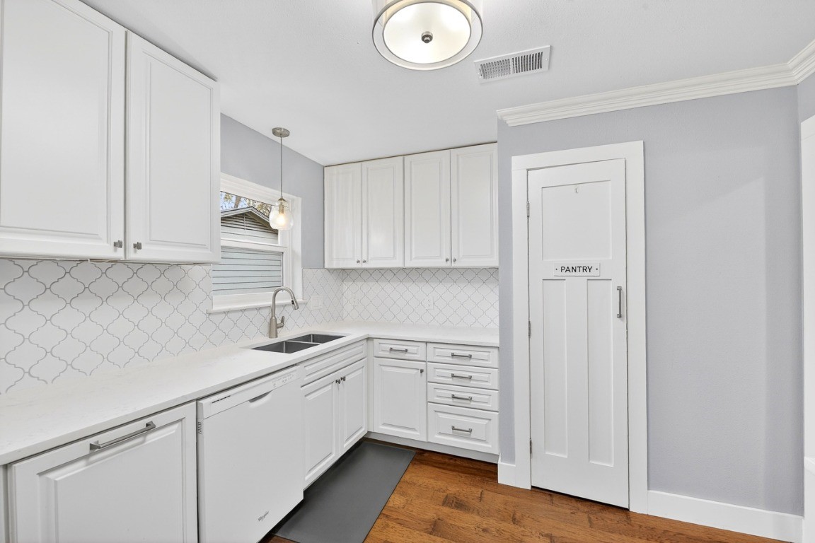 428 Daniel Street Richardson TX 75080