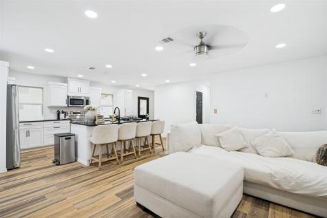 13471 County Road 4031 Kemp TX 75143