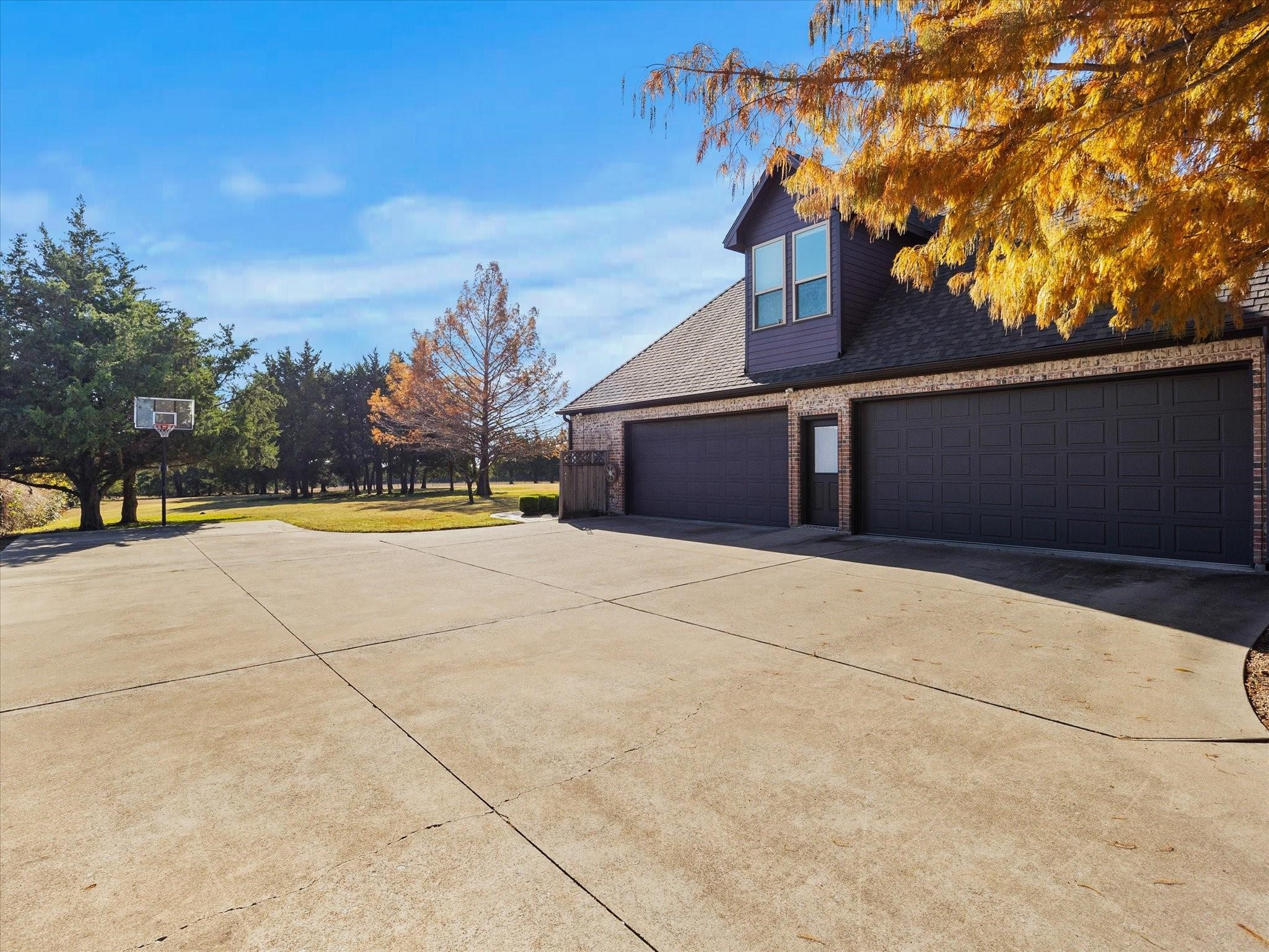 161 Ridgemont Drive Heath TX 75126