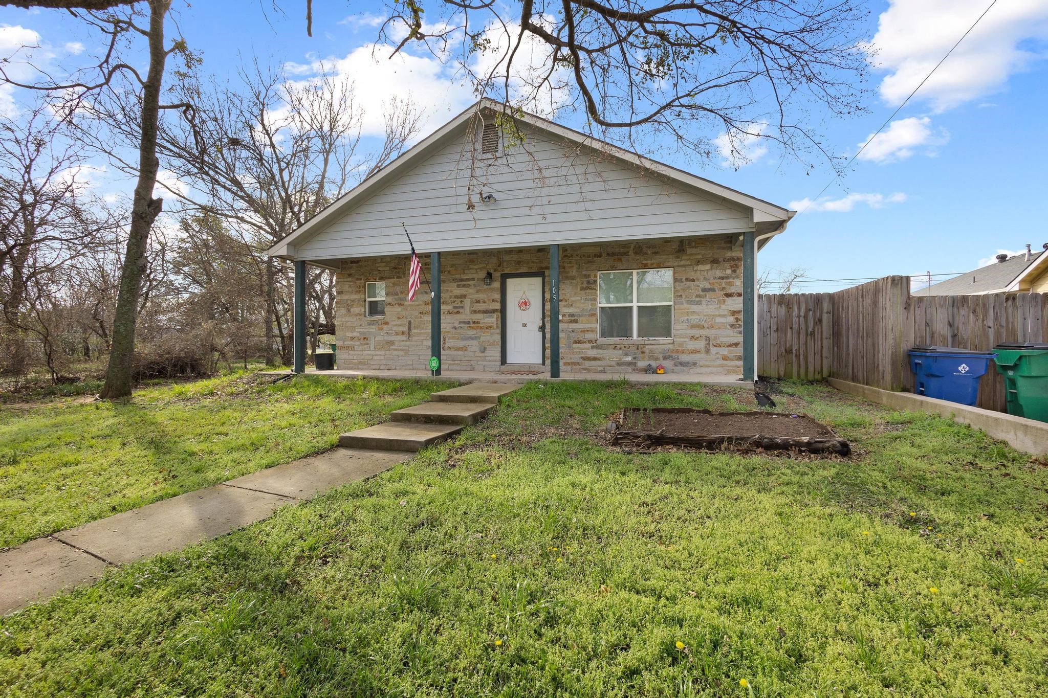 105 William Street Pottsboro TX 75076