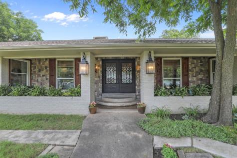 823 S Waco Street Van Alstyne TX 75495