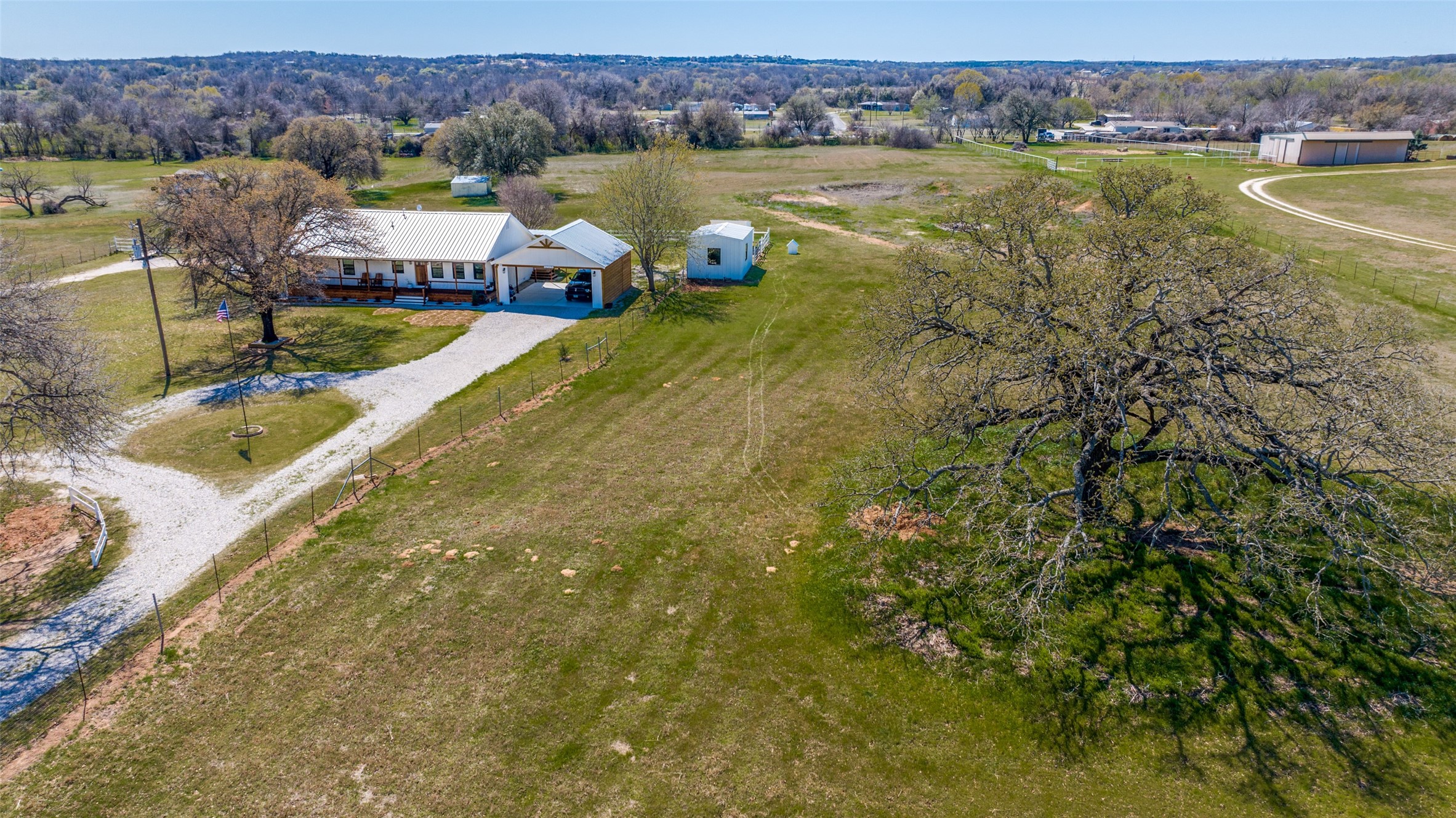 320 English Court Springtown TX 76082