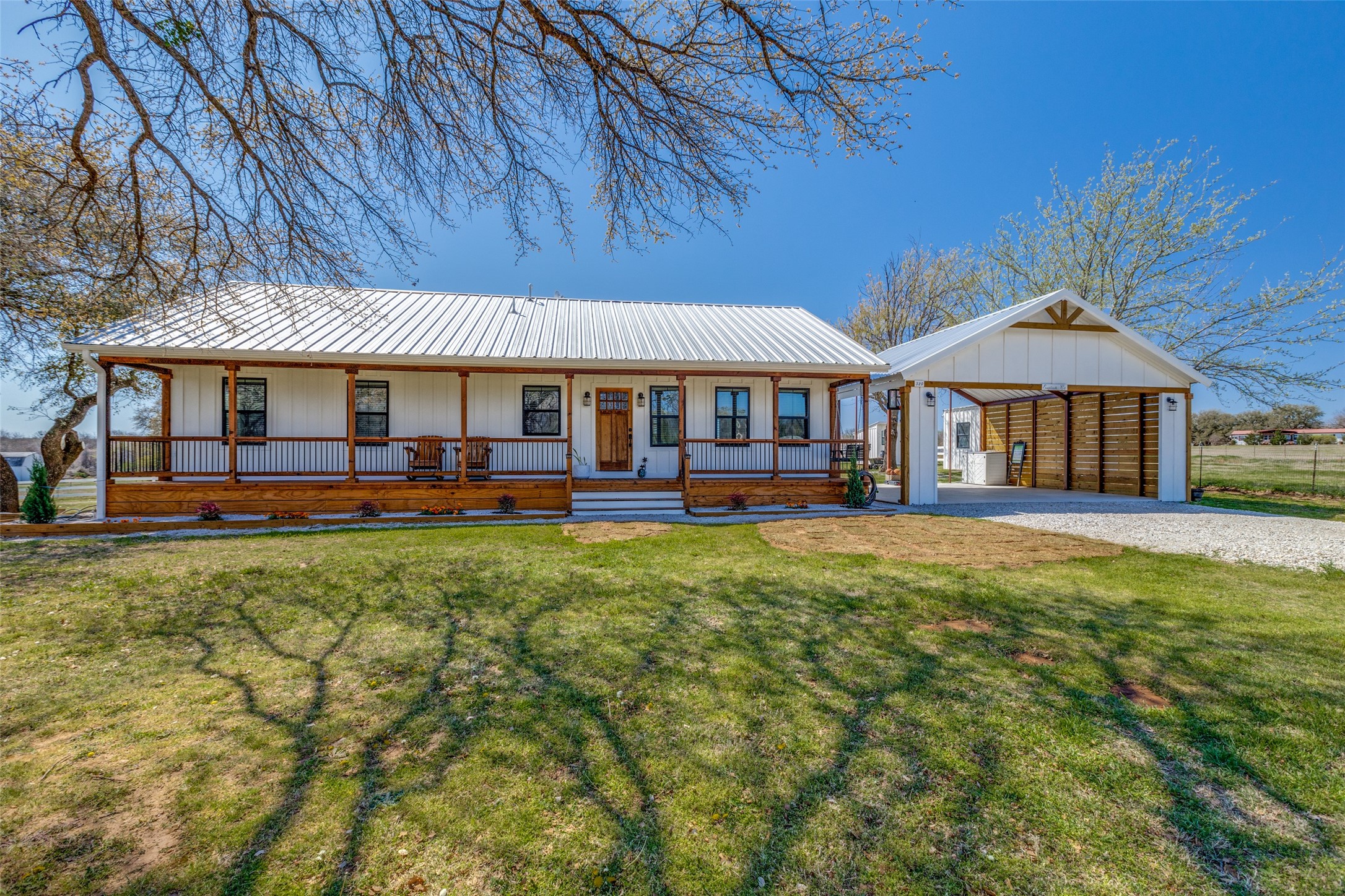 320 English Court Springtown TX 76082