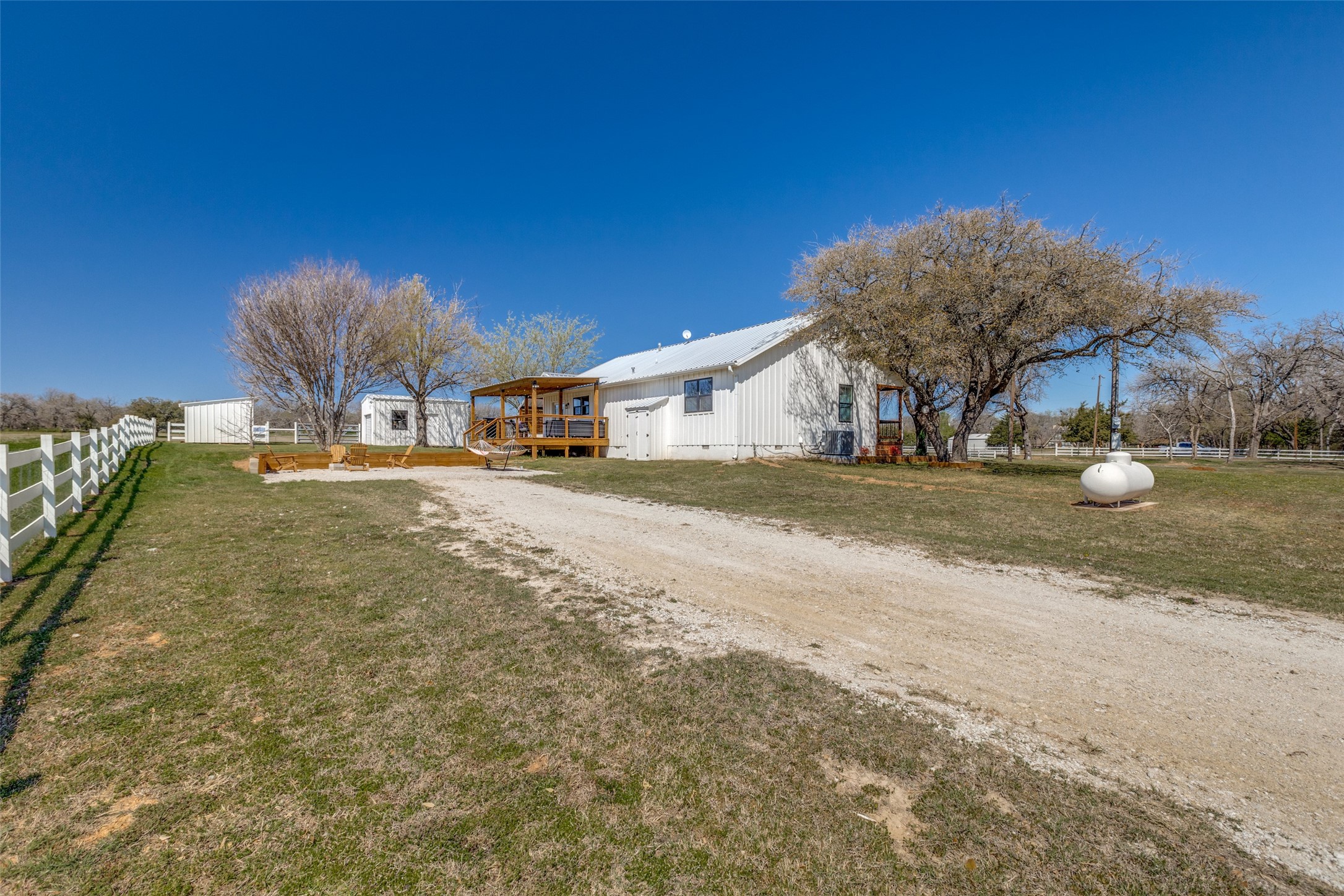 320 English Court Springtown TX 76082