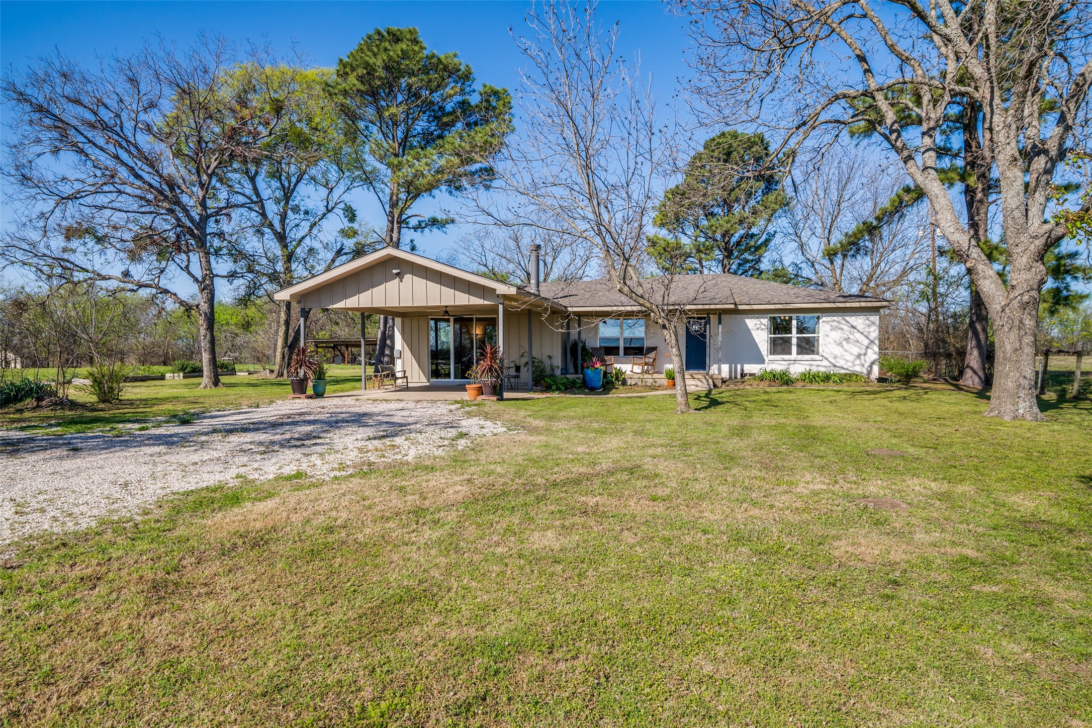 5790 Fm 513 S Lone Oak TX 75453