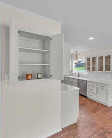 102 S Avenue Q Clifton TX 76634