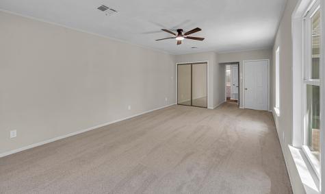 102 S Avenue Q Clifton TX 76634