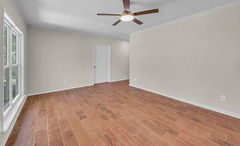 102 S Avenue Q Clifton TX 76634