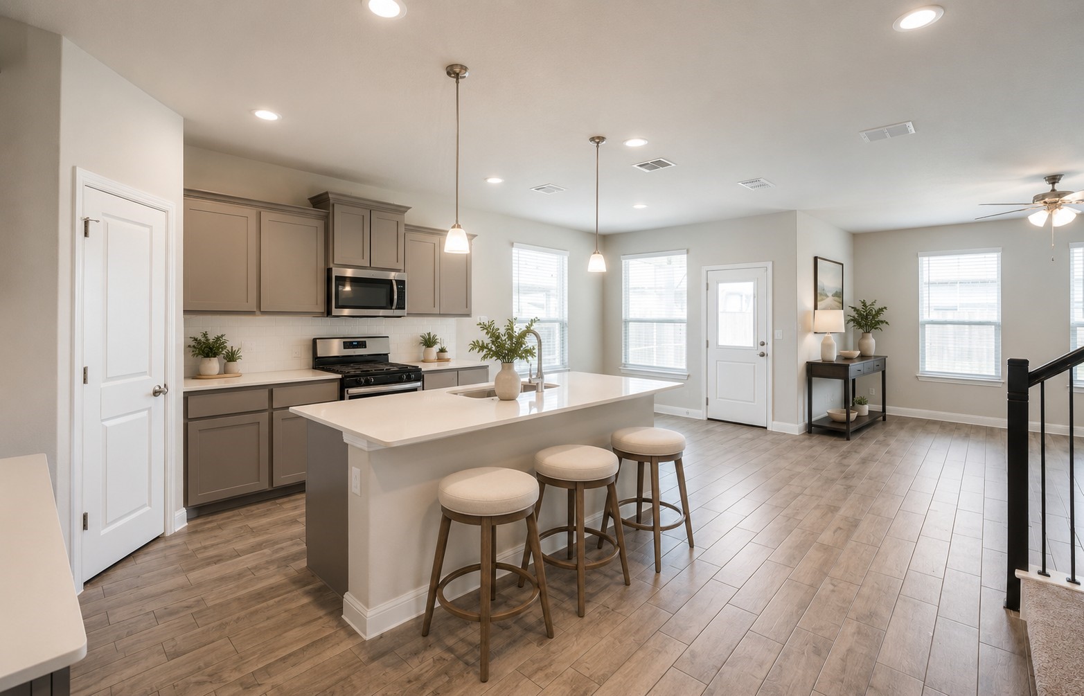 5225 Mountain View Drive Krum TX 76249