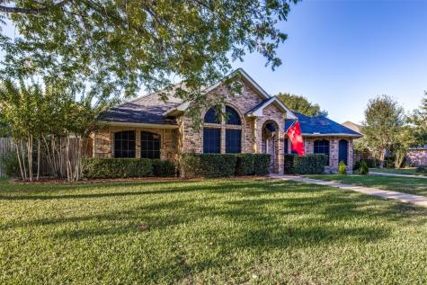 1321 Rio Grande Drive Benbrook TX 76126