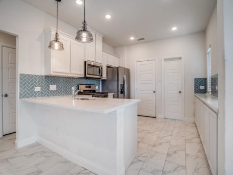 229 Town Park Avenue Princeton TX 75407