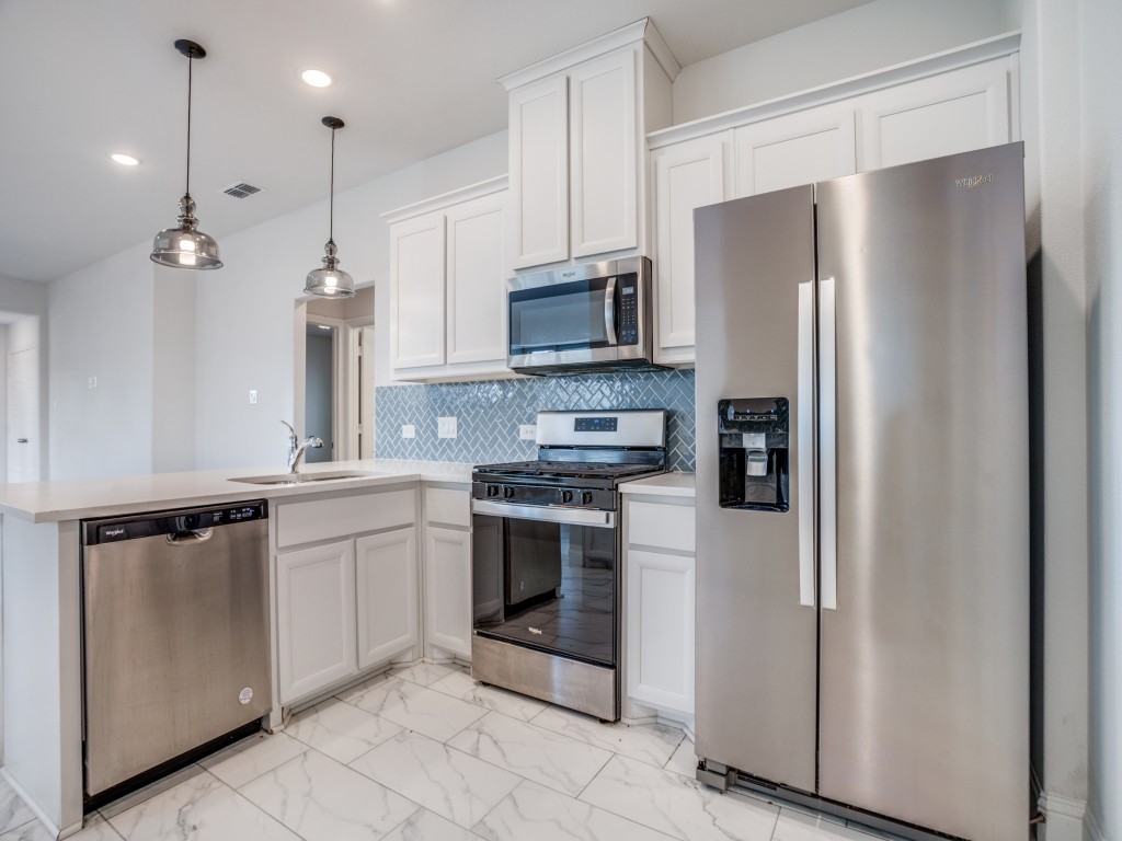229 Town Park Avenue Princeton TX 75407