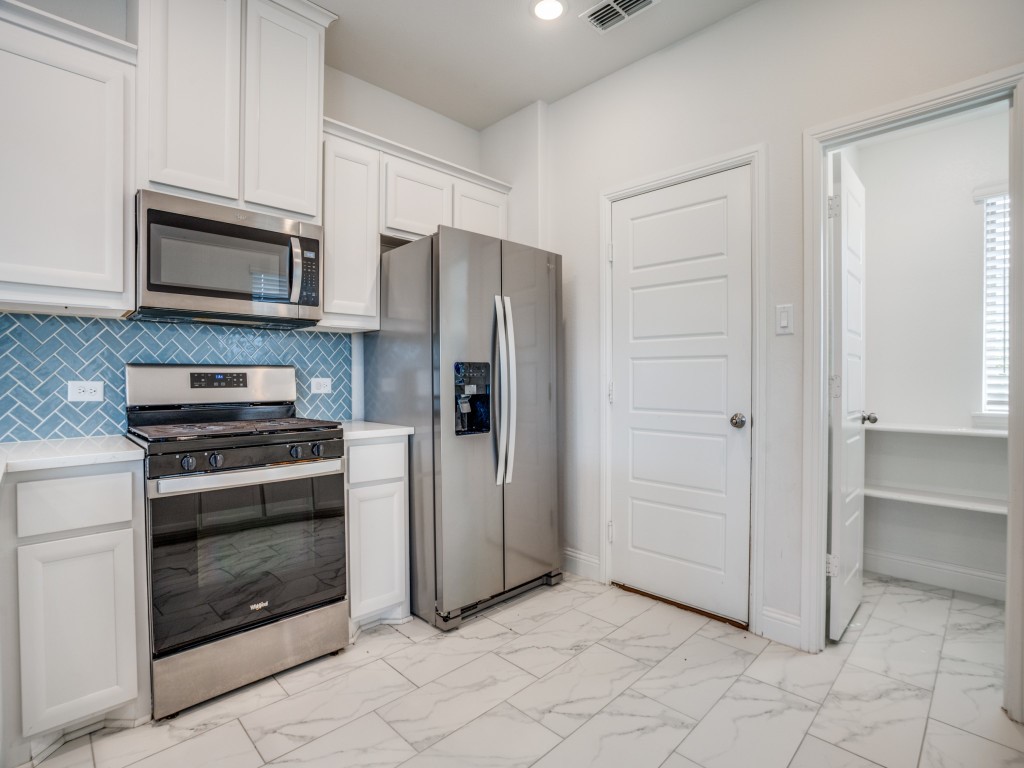 229 Town Park Avenue Princeton TX 75407