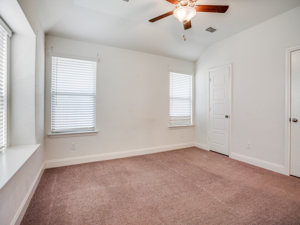229 Town Park Avenue Princeton TX 75407
