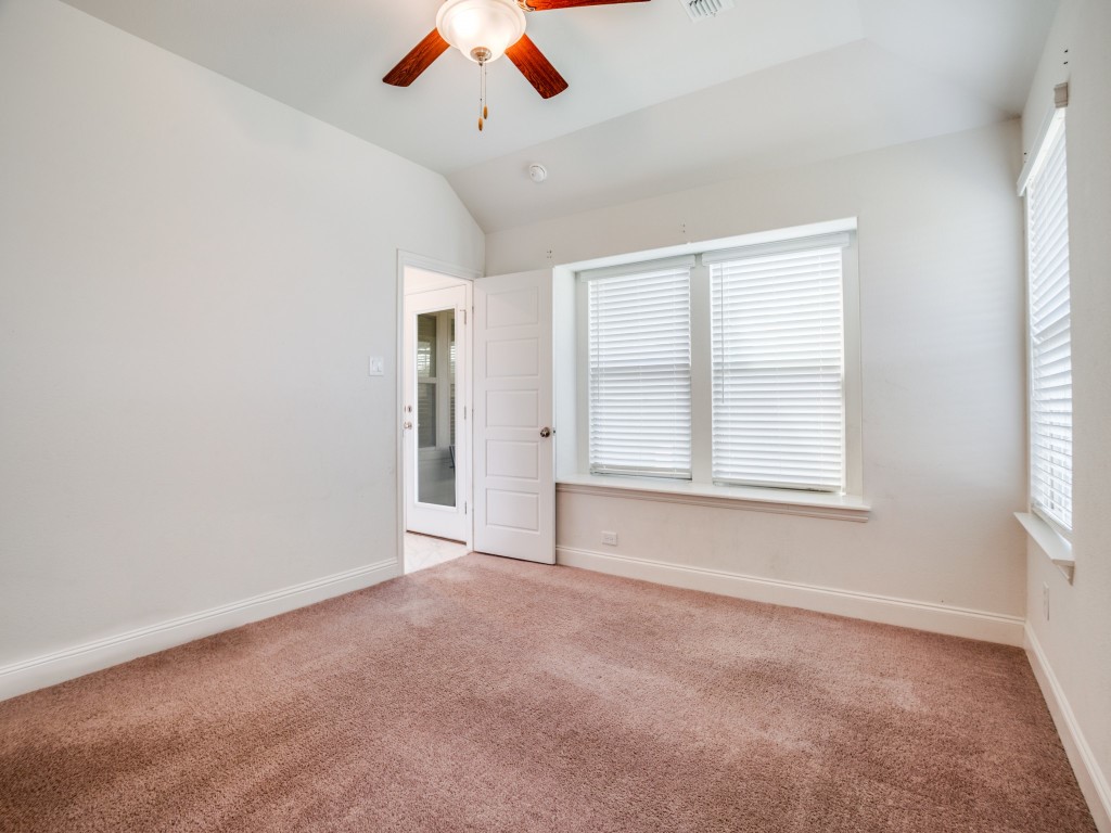 229 Town Park Avenue Princeton TX 75407