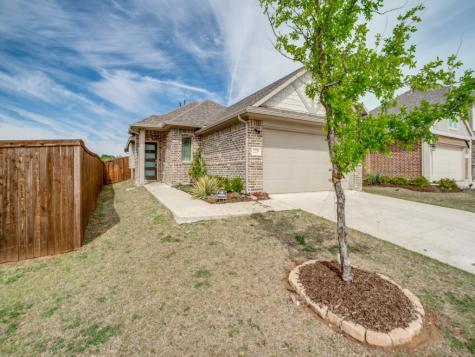 229 Town Park Avenue Princeton TX 75407