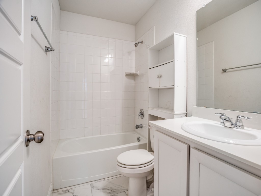229 Town Park Avenue Princeton TX 75407