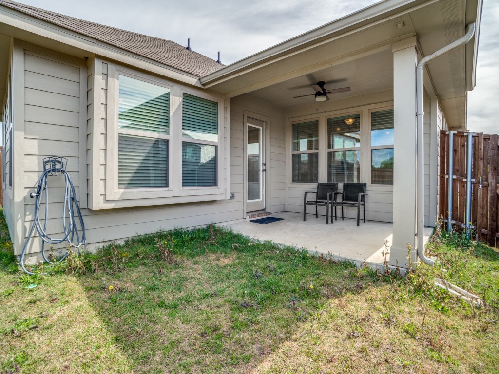 229 Town Park Avenue Princeton TX 75407
