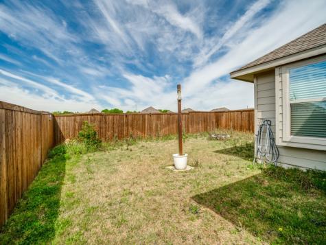 229 Town Park Avenue Princeton TX 75407