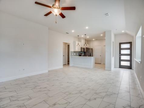 229 Town Park Avenue Princeton TX 75407