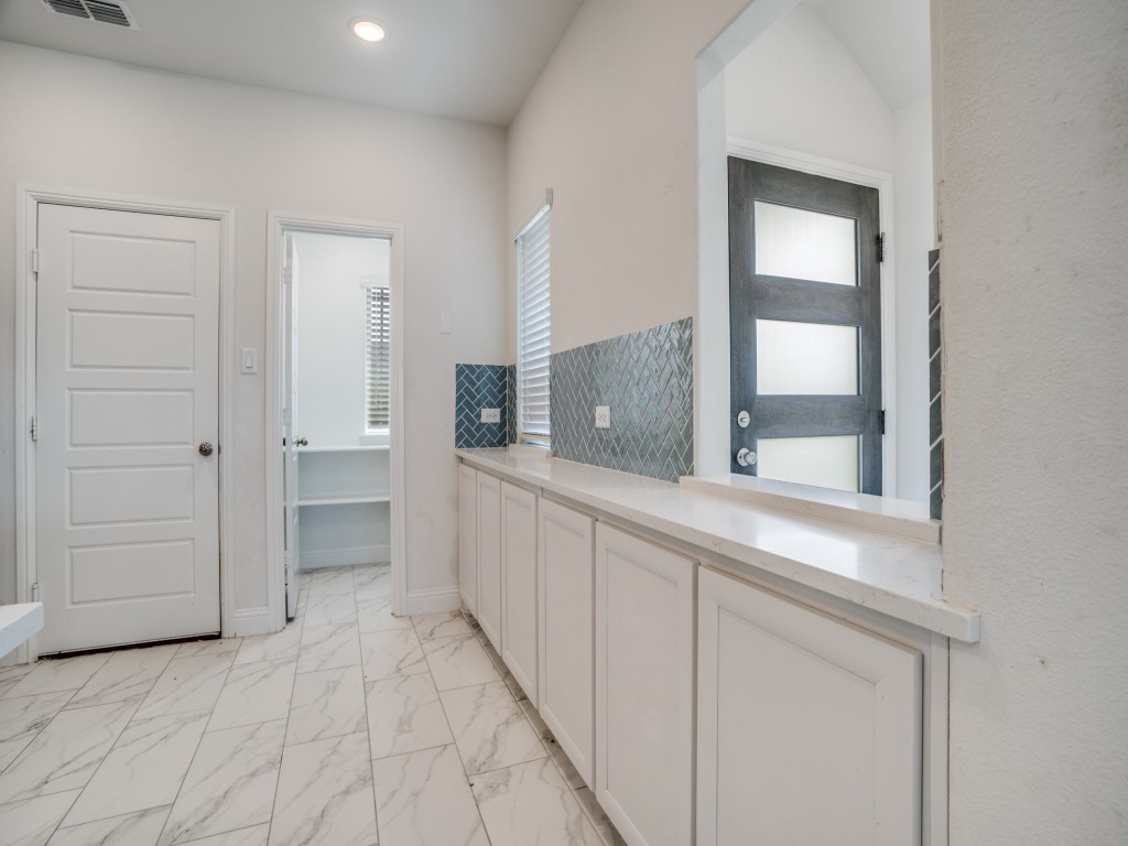 229 Town Park Avenue Princeton TX 75407