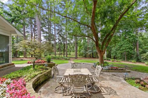 4930 W Twin Lakes Drive Tyler TX 75704