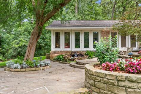 4930 W Twin Lakes Drive Tyler TX 75704