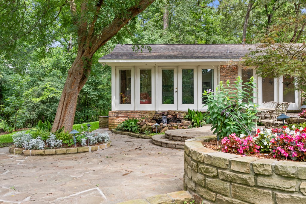 4930 W Twin Lakes Drive Tyler TX 75704