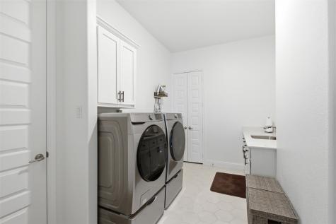 6008 Glenwood Drive Joshua TX 76058
