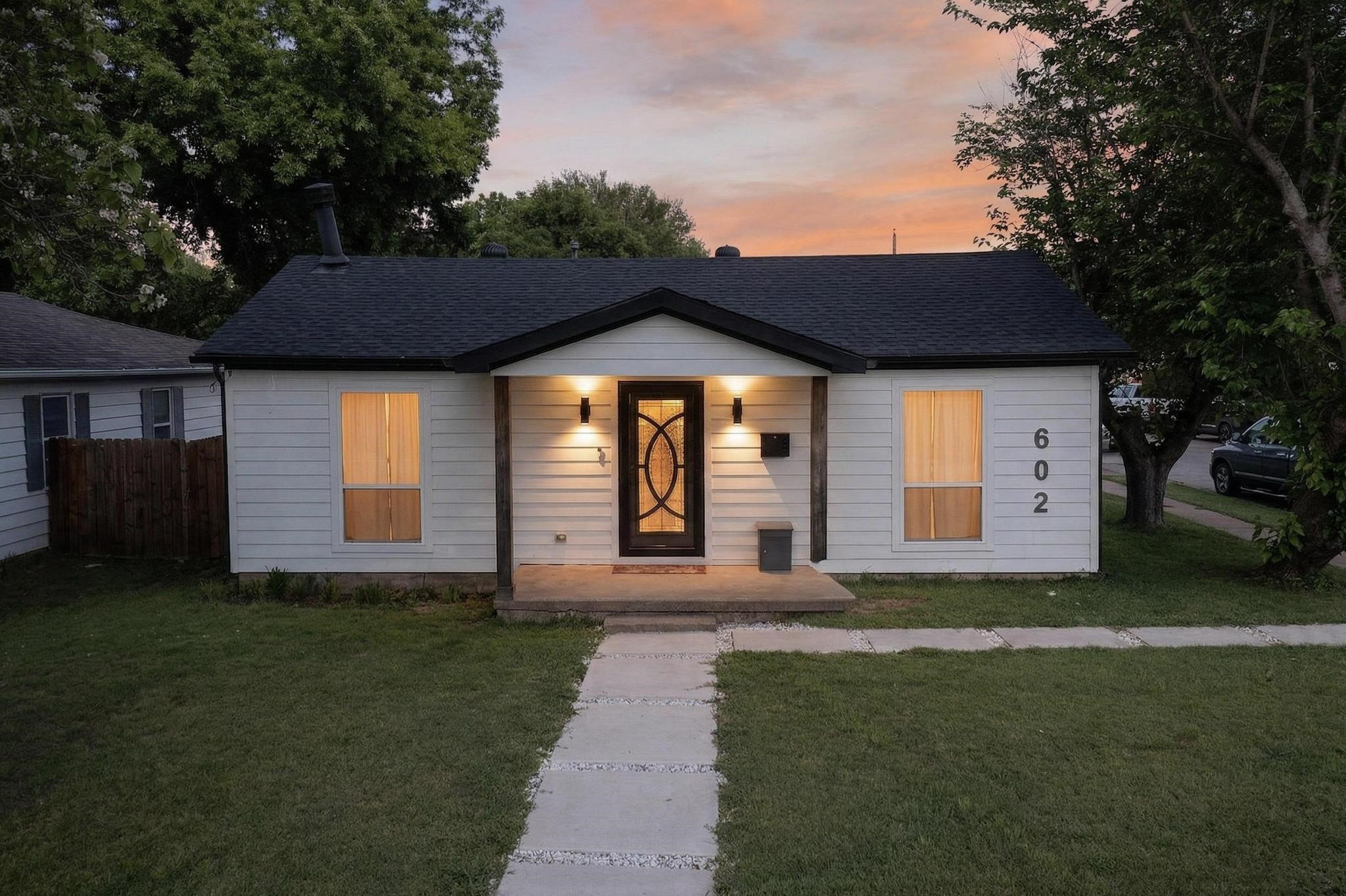 602 N Bagdad Road Grand Prairie TX 75050