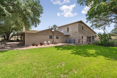 820 Mason Brady TX 76825