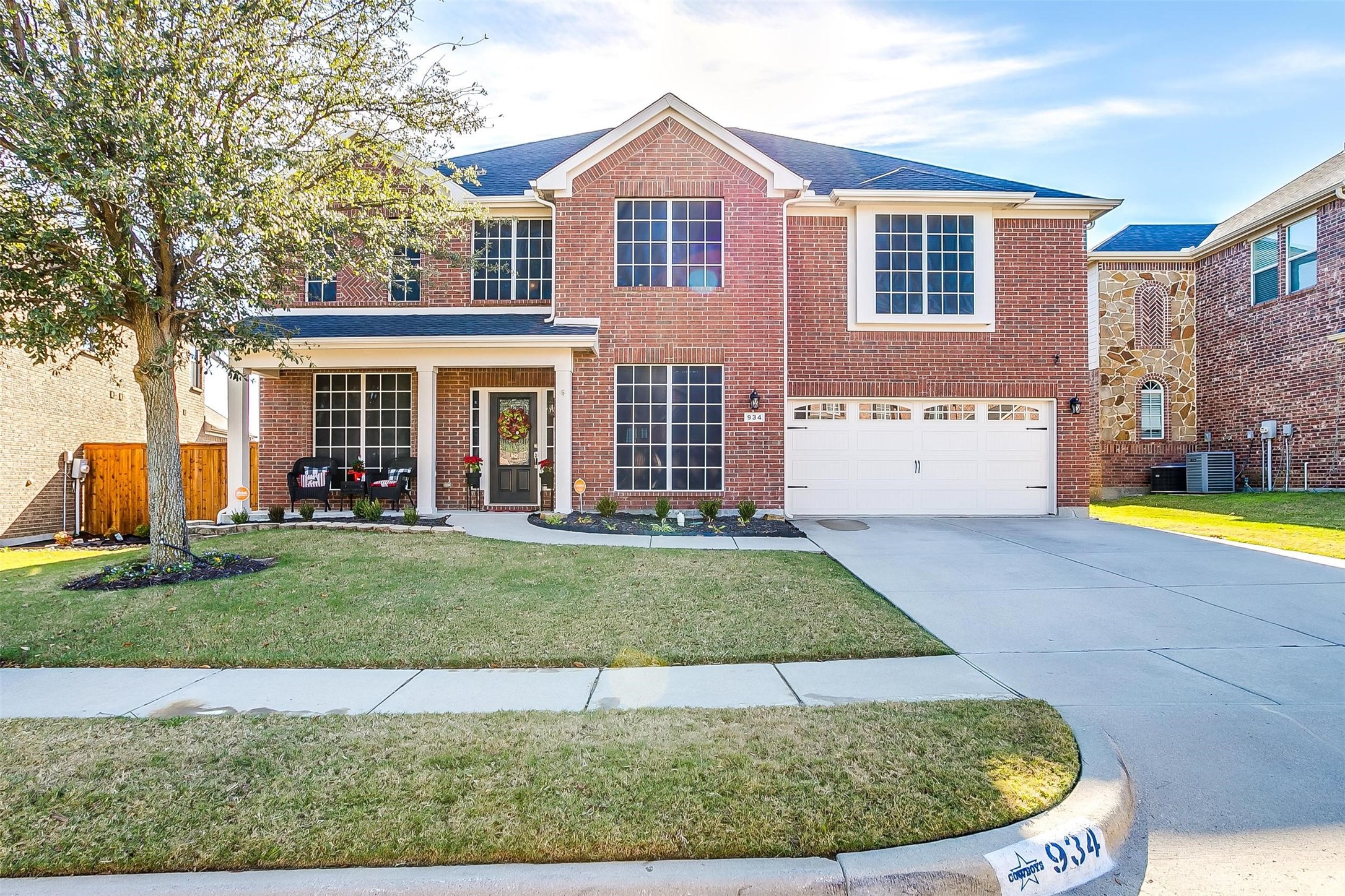934 Yucca Court Burleson TX 76028