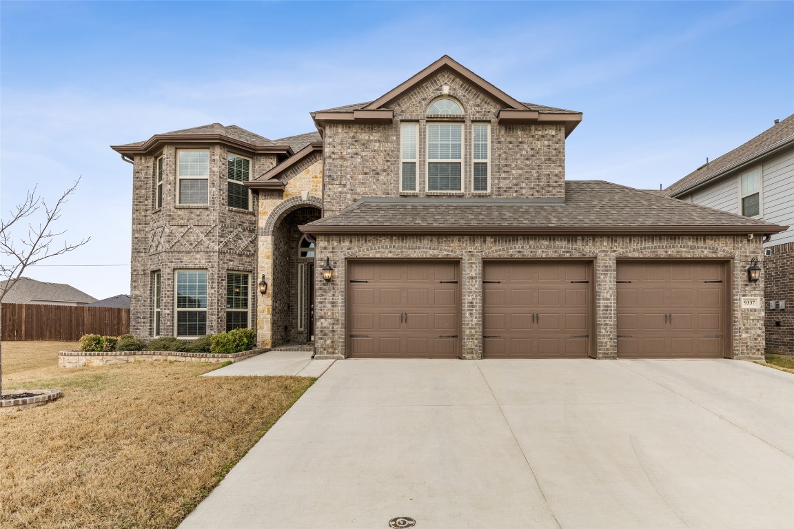 9337 Saltbrush Street Fort Worth TX 76177