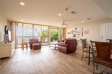 5001 Rio Vista Drive Granbury TX 76049