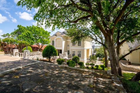 5001 Rio Vista Drive Granbury TX 76049