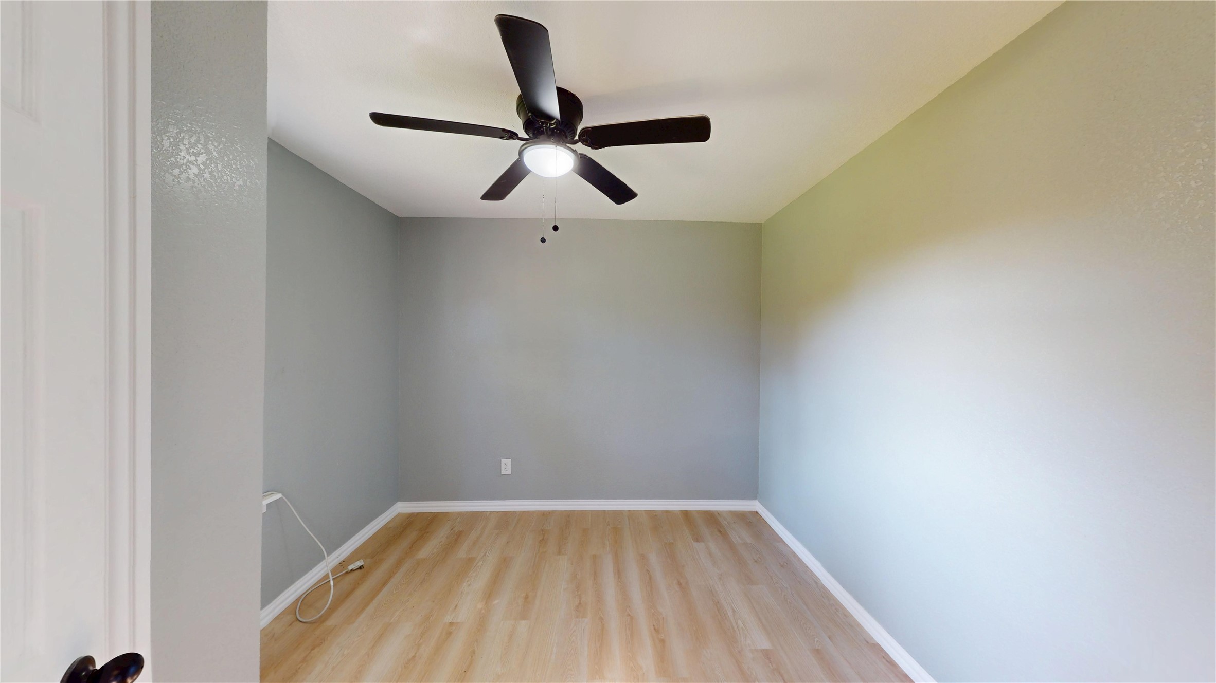 5729 Donnelly Avenue Fort Worth TX 76107