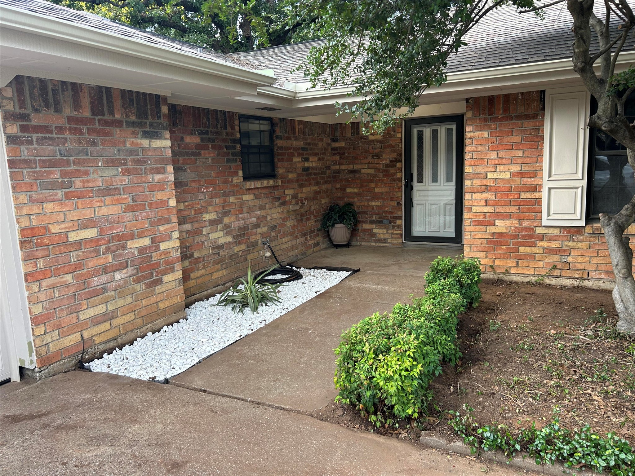 917 Bucknell Drive Arlington TX 76012