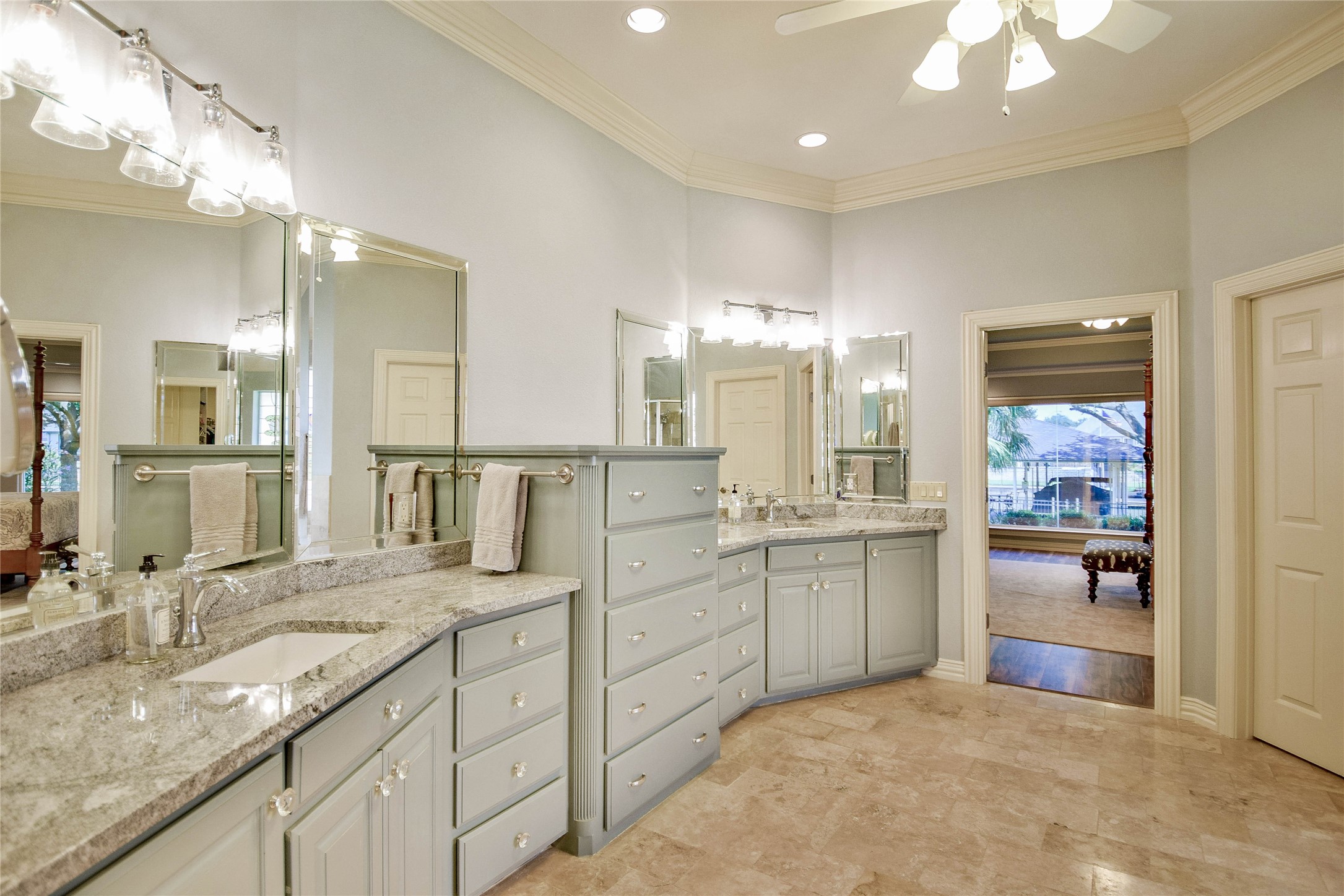 2208 Waters Edge Drive Granbury TX 76048